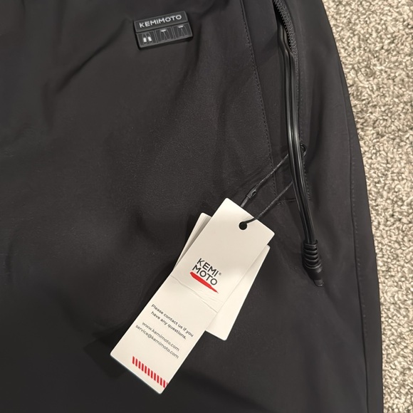 Kemimoto 12V Heated Suit for Motorcycle Riding - Picture 9 of 10